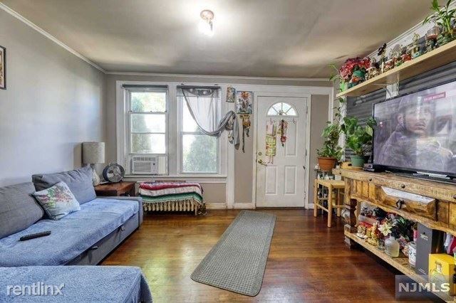 Building Photo - 2 br, 1 bath House - 370 Paulison Ave