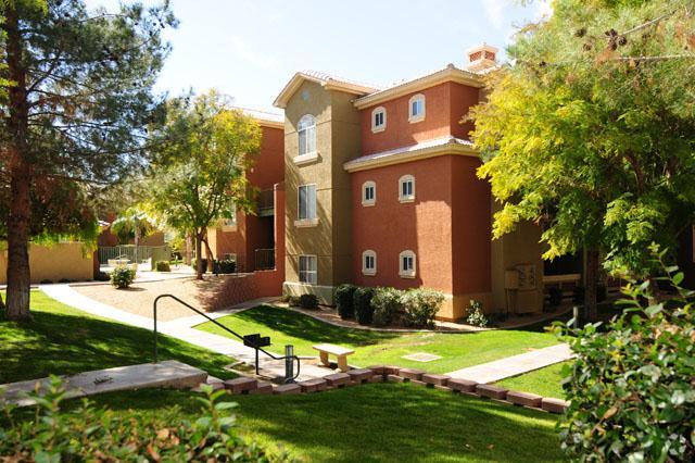 Building Photo - Serena Shores Apartments