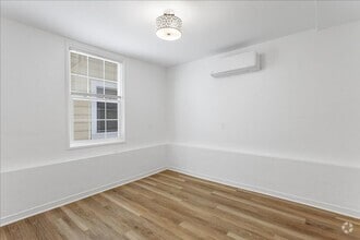 Building Photo - 1443 Stanton St