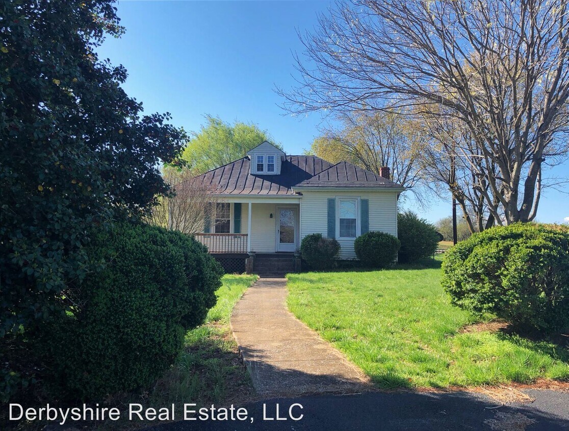 Primary Photo - 3 br, 2 bath House - 501 Jeter St