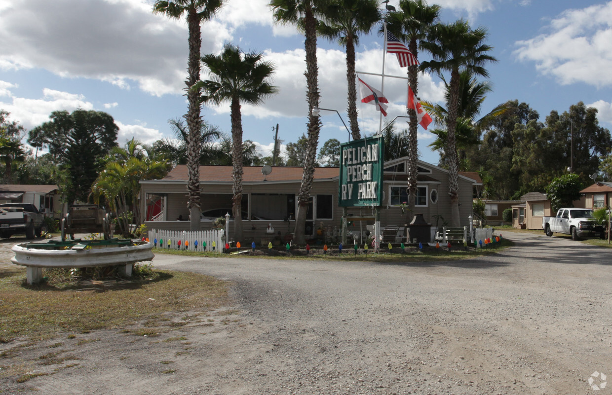 Foto principal - Pelican Perch RV Park