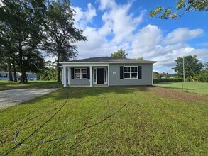 Building Photo - 408 Sam Millis Dr