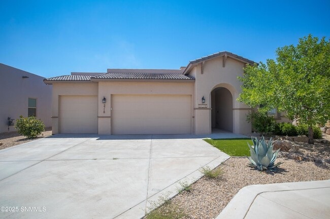 Building Photo - 3718 Golden Echo Lp