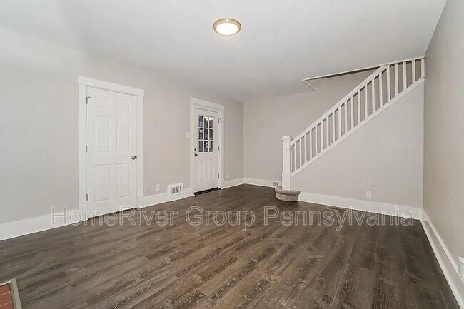 Foto del edificio - 2413 Collins St