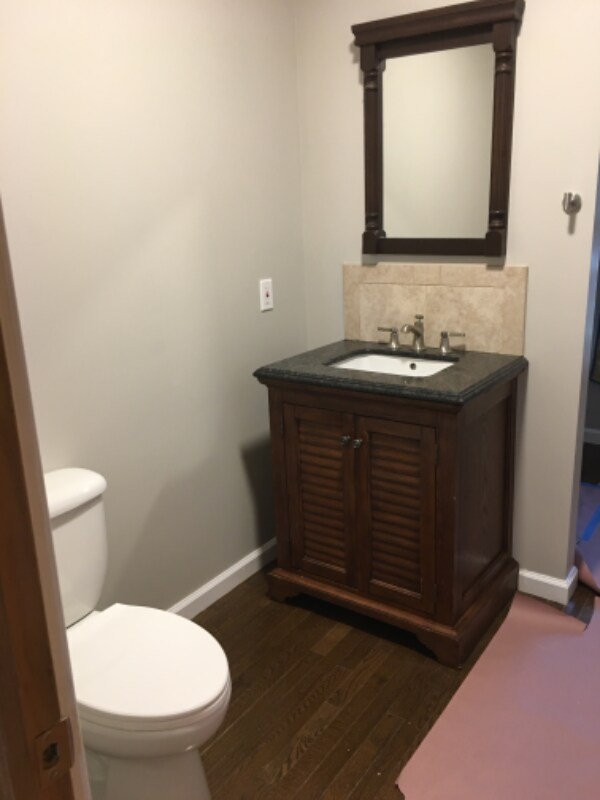 Foto del edificio - 333 E Market St Ext