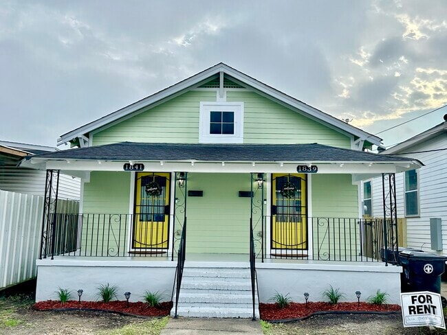 Building Photo - 1839 Saint Ferdinand St