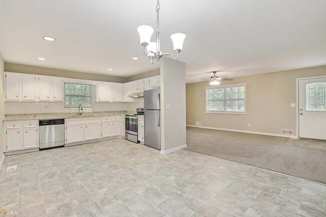 Building Photo - 3031 Tara Woods Dr