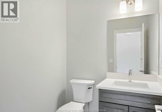 Building Photo - 106 Reed St