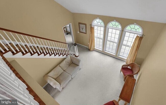 Foto del edificio - 631 Whitetail Dr