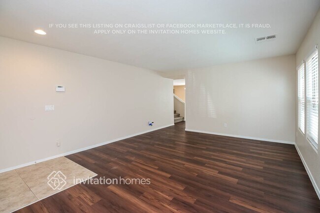 Foto del edificio - 7811 S 63rd Dr
