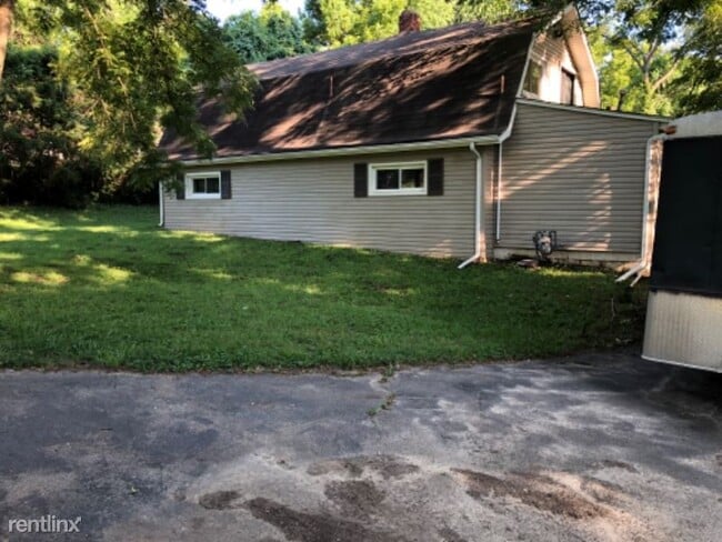 Building Photo - 3 br, 2 bath House - 7800 N Broadway