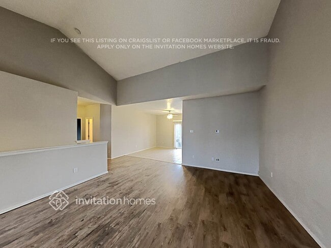 Foto del edificio - 19744 E Harvard Dr