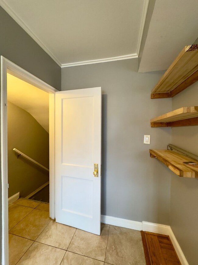 Building Photo - 1/2 OFF 1ST MONTHS RENT-Charming 4 Bedroom/2 Bathroom Townhome with In-Unit Laundry in Mid-Govans...