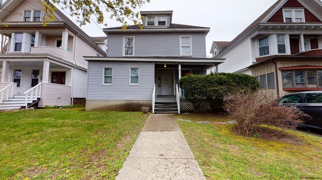 Building Photo - 71 N Allen St