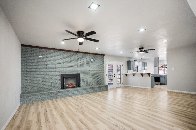 Foto del edificio - 2620 Acacia Ct