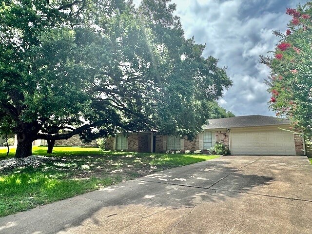 Foto del edificio - 12315 Hawthorne Dr