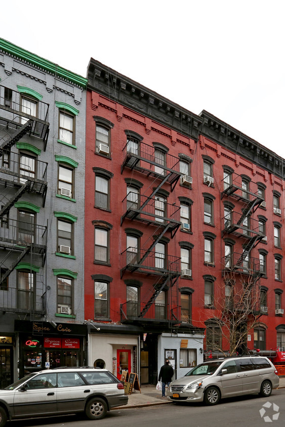 Foto principal - 326 E 6th St