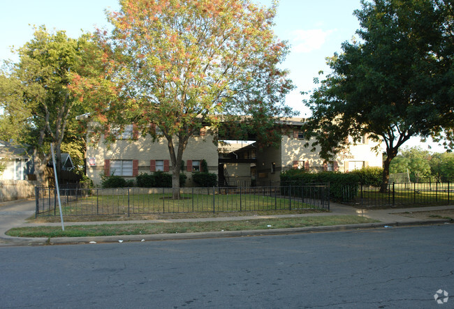 Building Photo - The Tara House Apartments