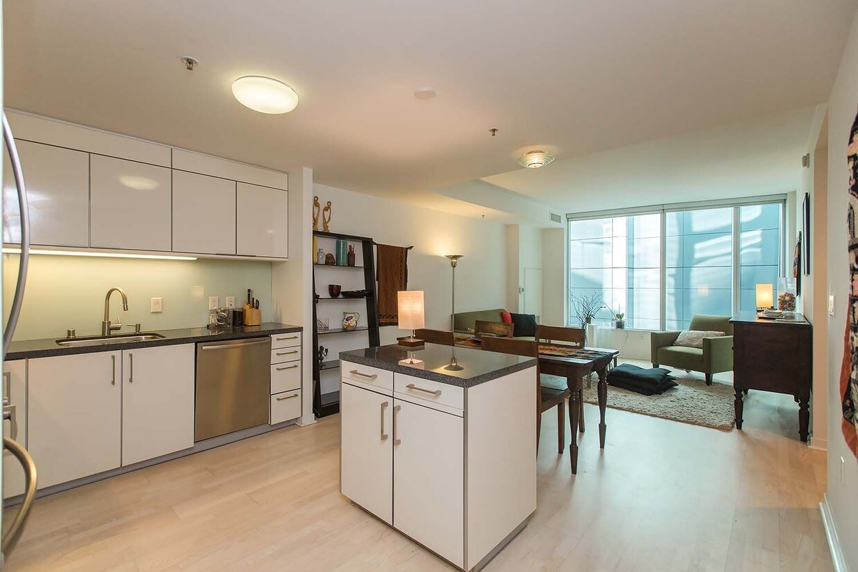 Primary Photo - Condo in the Infinity?s Tower II
