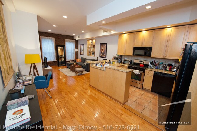 Foto del edificio - 2139 45th Rd