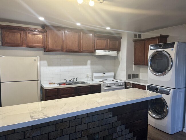 Foto del edificio - 5605 45th St