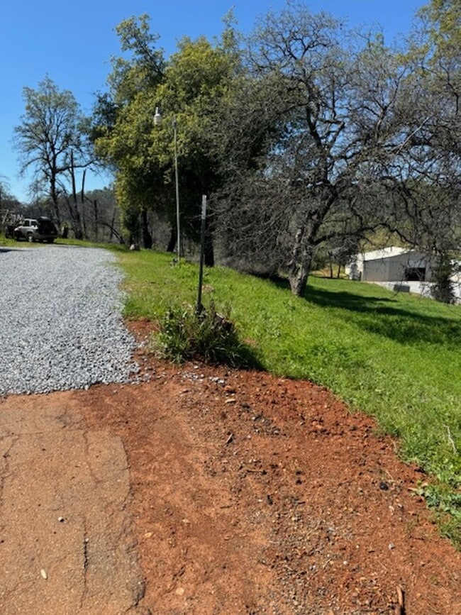 Building Photo - Peaceful and Serene Country Setting Mobile Home on 1.3 Acres
