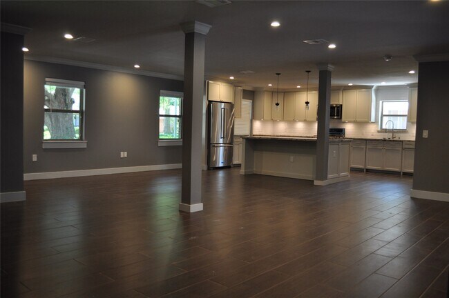 Foto del edificio - 4818 Spellman Rd