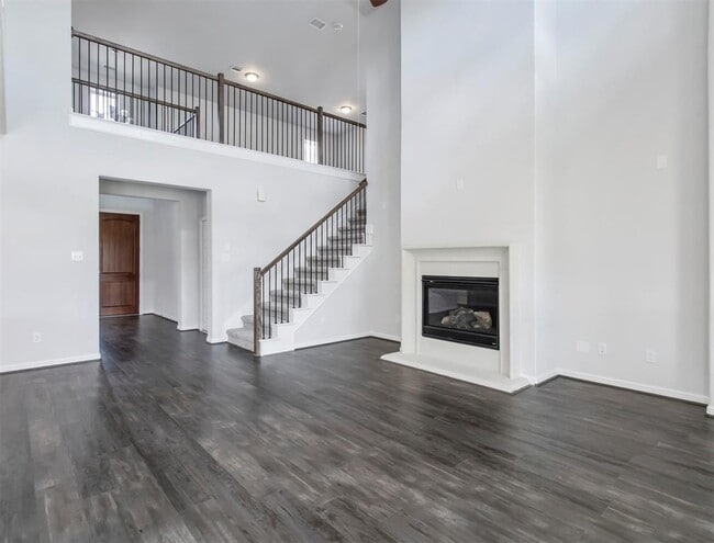 Building Photo - 3882 Chapman Bluff Dr