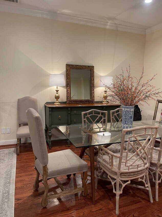 Dining Area - 1805 Palm St