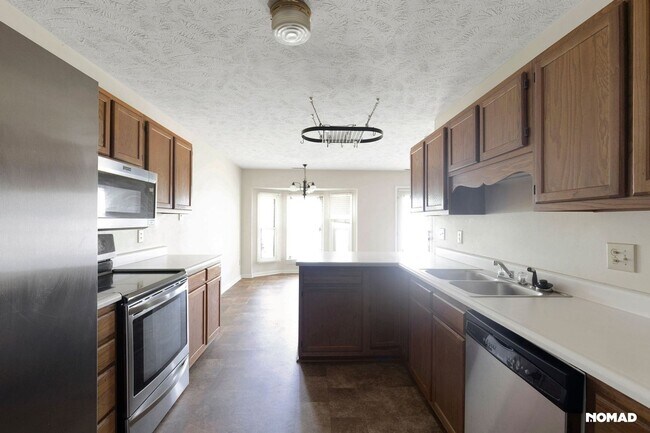Foto del edificio - Charming 3BR House in Fayetteville