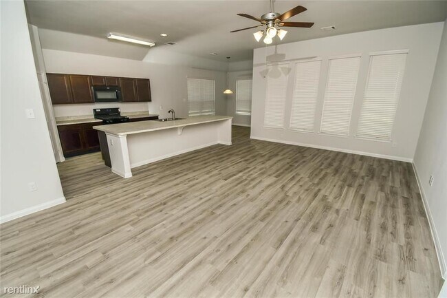 Foto del edificio - 3 br, 2 bath House - 17014 Cory Cornell Ln