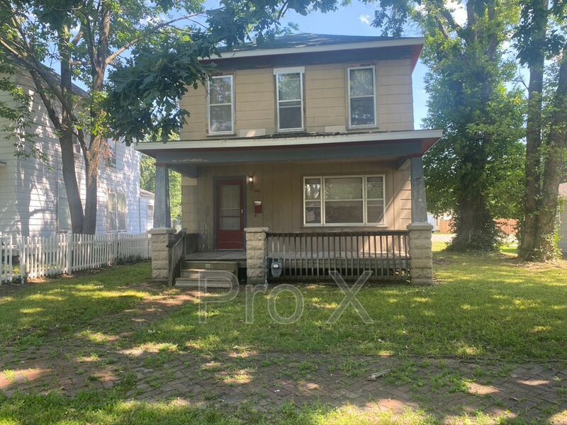 210 W Forest St, Pittsburg, KS 66762 House Rental in Pittsburg, KS