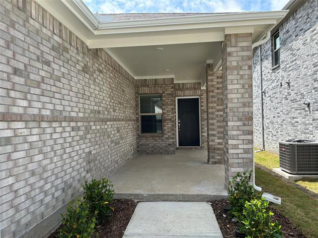 Building Photo - 703 McKenna Dr