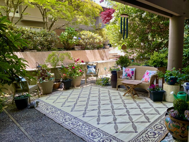 Large Private Garden Patio - 832 100th Ave NE