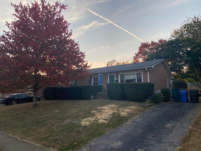 Foto del edificio - 3561 Galahad Dr