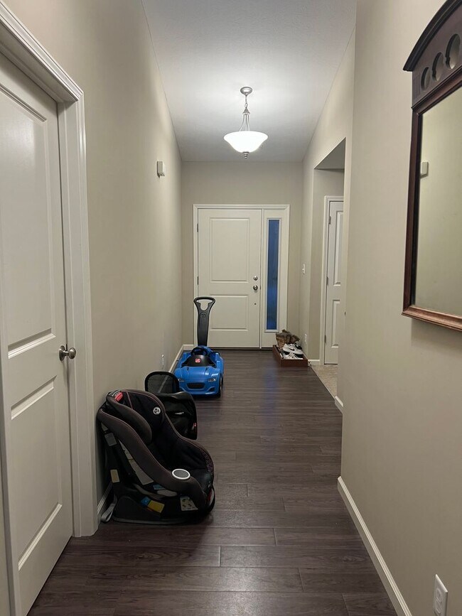 Foto del edificio - BLACKTHORNE COMMUNITY