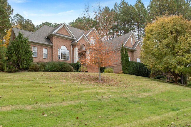 Foto del edificio - 137 Northington Woods Dr