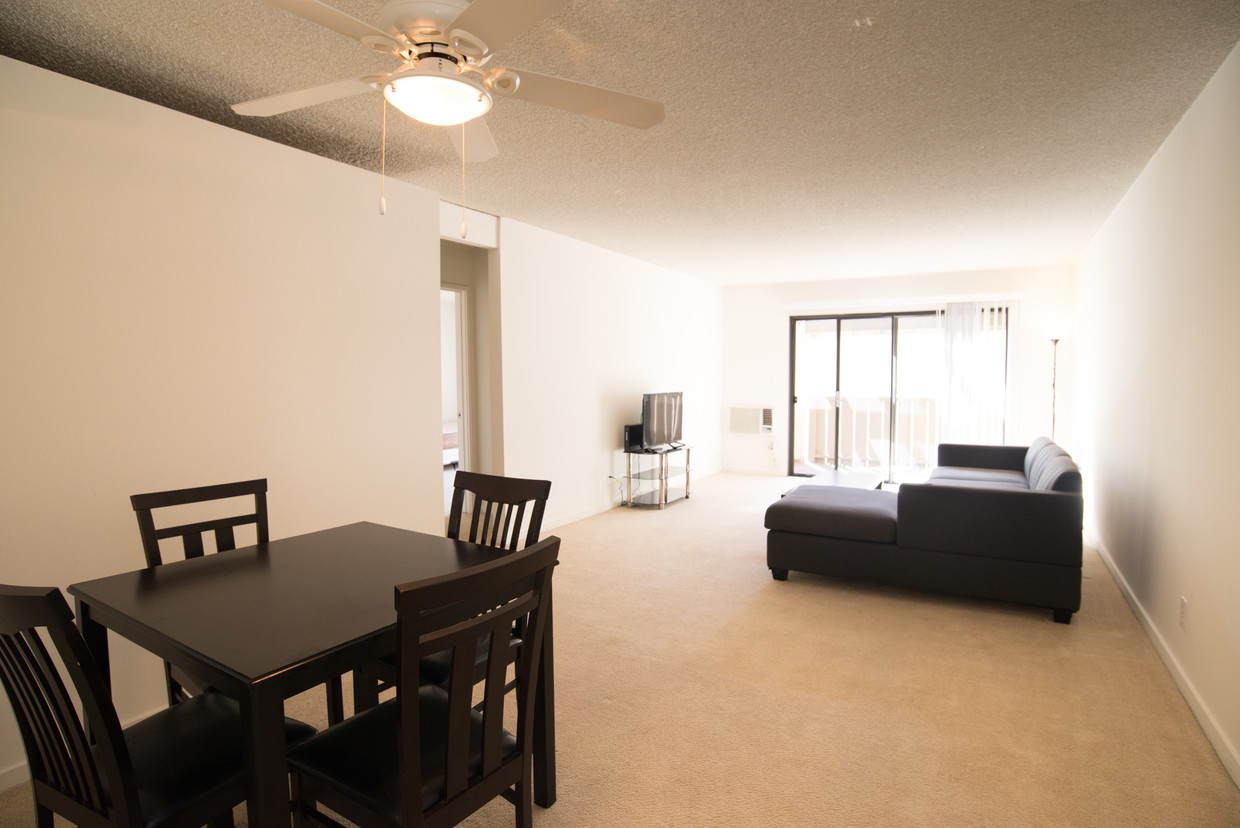 Foto principal - 3801 Parkview Ln