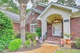 Primary Photo - 1352 Iroquois St