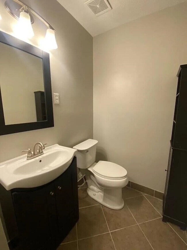Foto del edificio - 6436 Macon Rd
