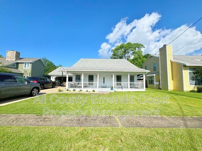 Foto del edificio - 213 Dolphin Estates Ct