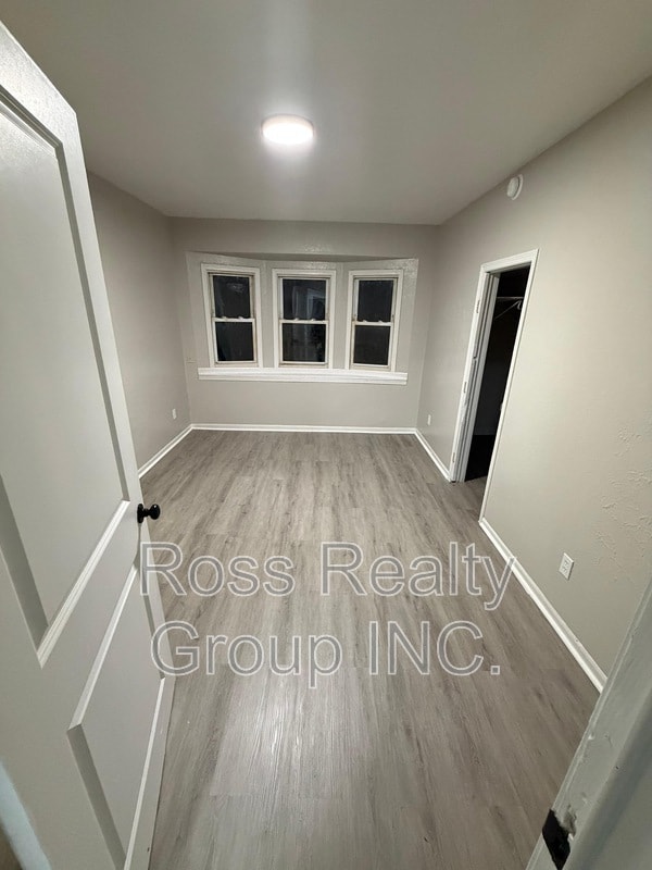 Foto del edificio - 1527 Tecumseh St