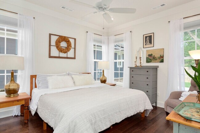 Foto del edificio - 476 S Block Ave