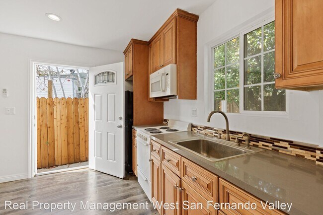 Foto del edificio - Studio, 1 bath House - 18157 Acre St.