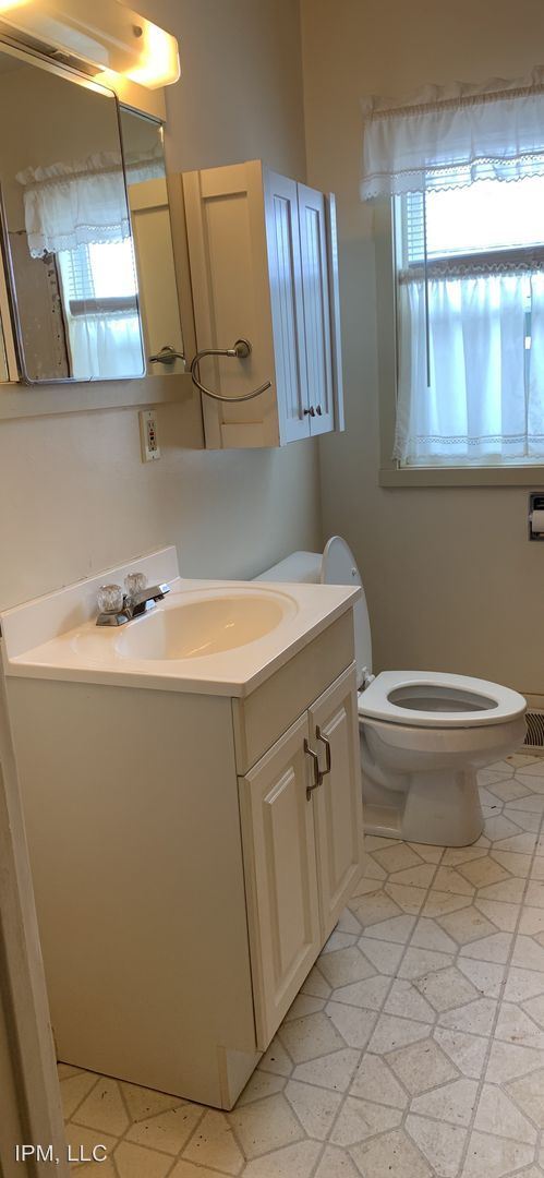 Foto del edificio - 2 br, 1 bath House - 215 E Beall St