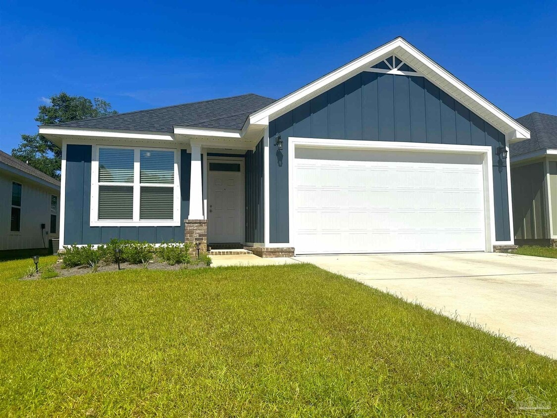 Primary Photo - 5365 Parkside Dr