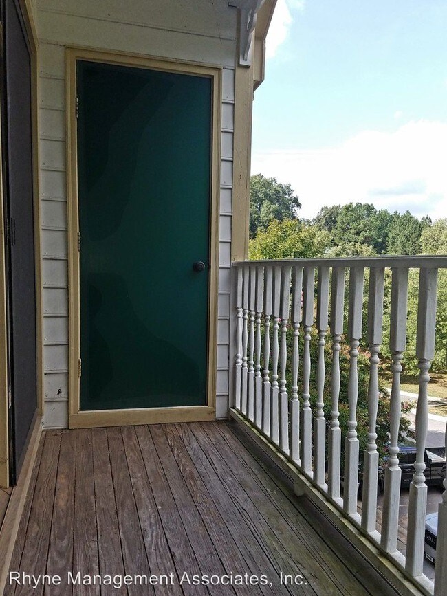 Foto del edificio - 1511 Creekwood Ct