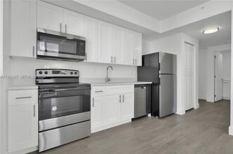 Building Photo - 1620 NW 18th St