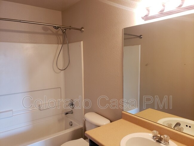 Building Photo - 6984 Sierra Meadows Dr