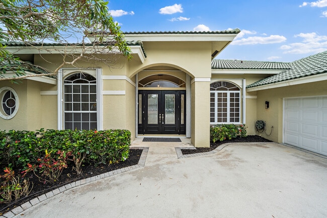 Building Photo - 19008 SE Loxahatchee River Rd